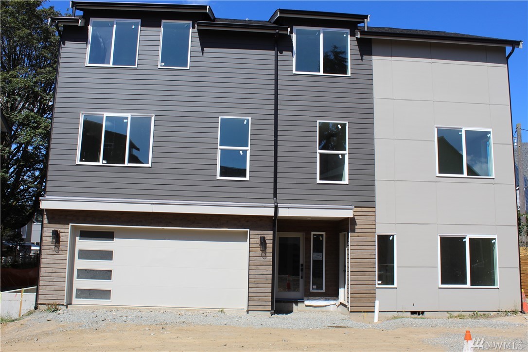 5946 21st Ave S Ave S Unit  Seattle WA 98108