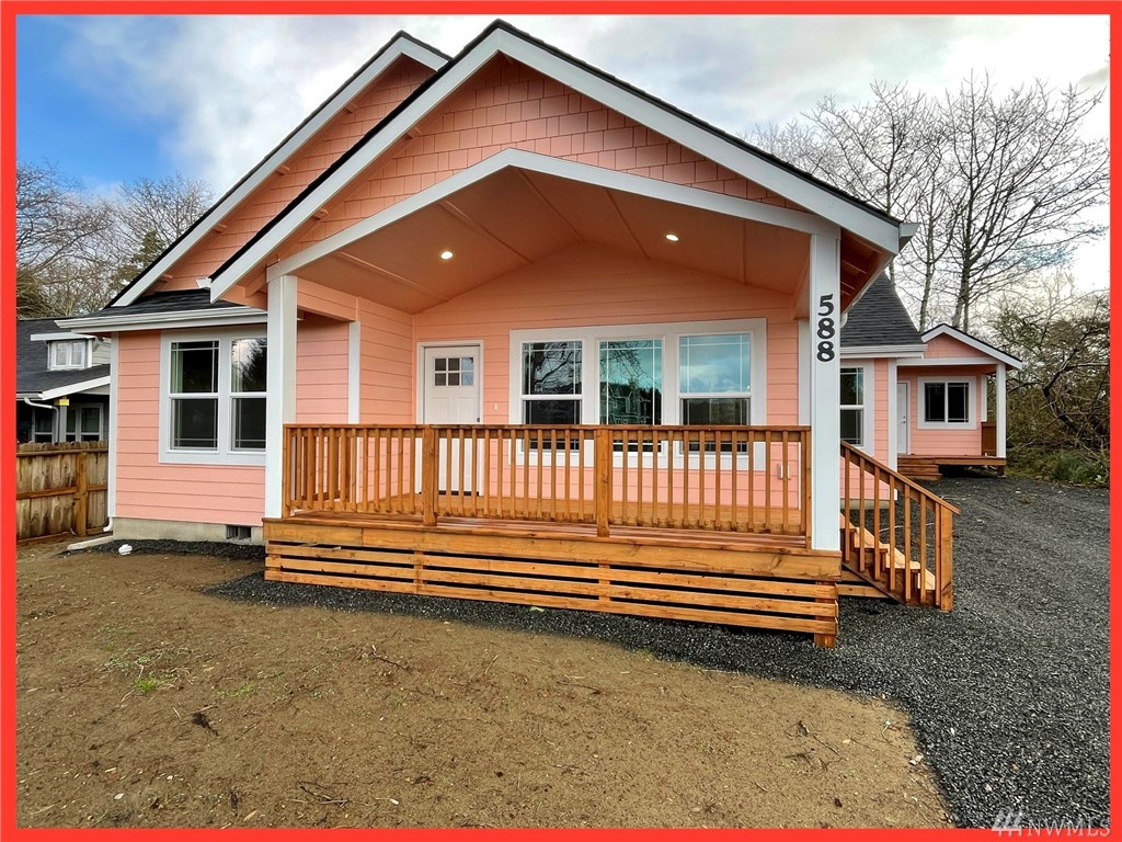 588 E Chance A La Mer NE Unit  Ocean Shores WA 98569