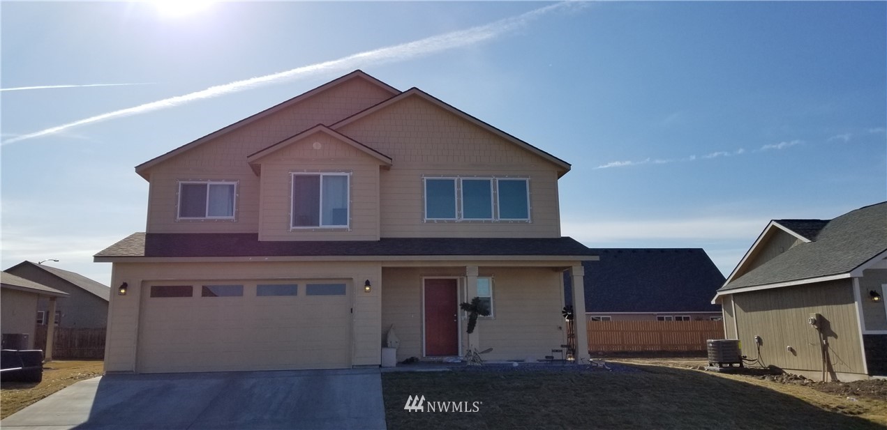 712 8th Ave NE Ephrata WA 98823