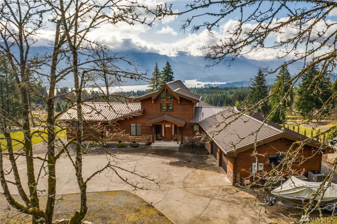 211 Clear View Ln Stevenson WA 98648