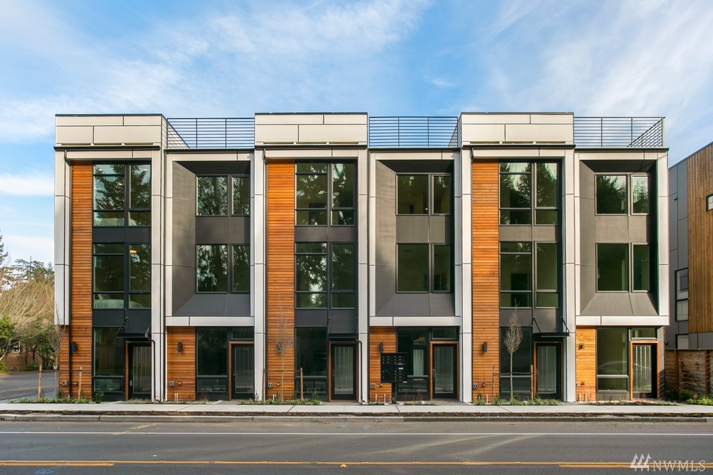 8042 E 35th Ave NE Unit  Seattle WA 98115