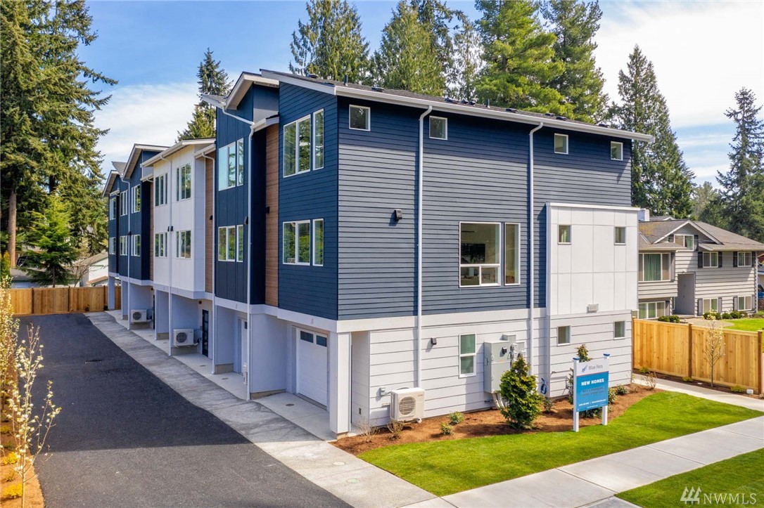 18322 1st Ave NE Unit D Unit D Shoreline WA 98155
