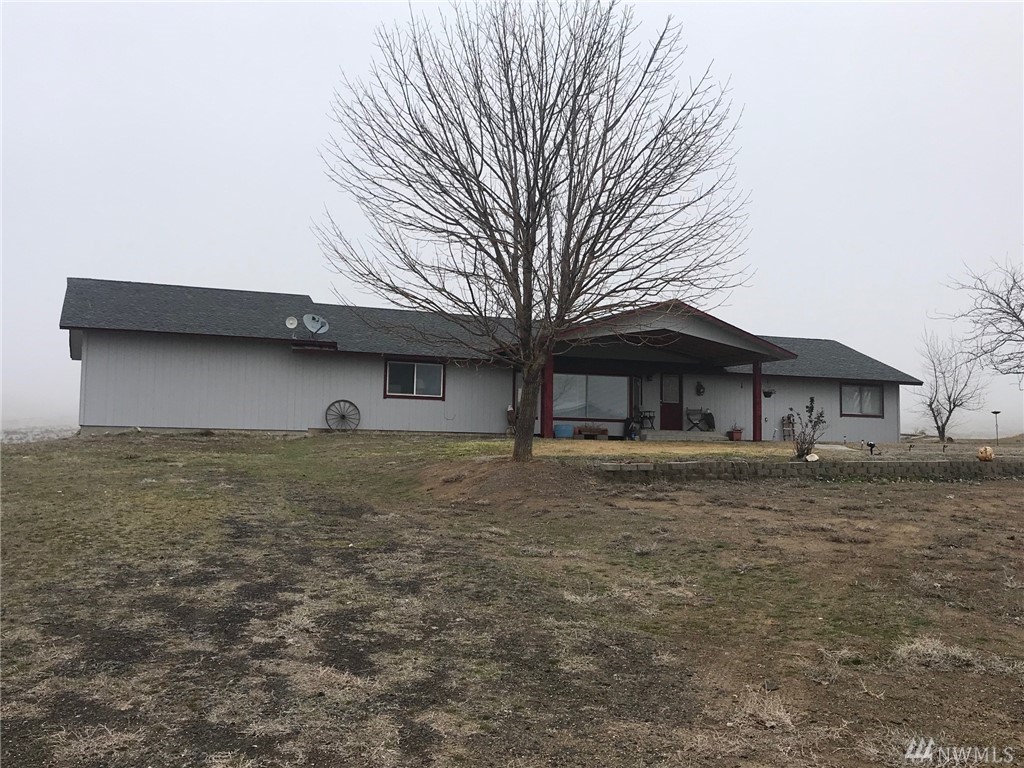 12471 Postma Rd Moxee WA 98936