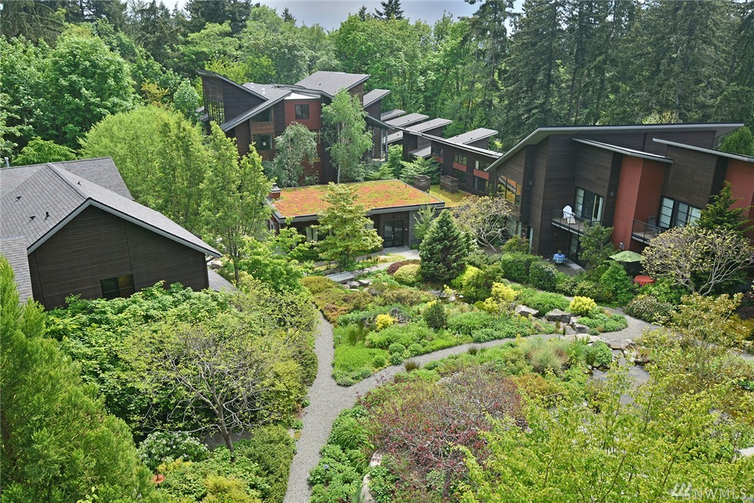 620 NE Vineyard Ln Unit B302 Unit B302 Winslow WA 98110