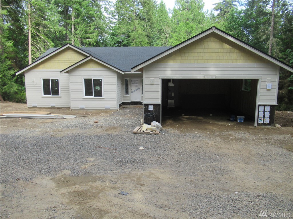 8151 Toad Rd SW Port Orchard WA 98367