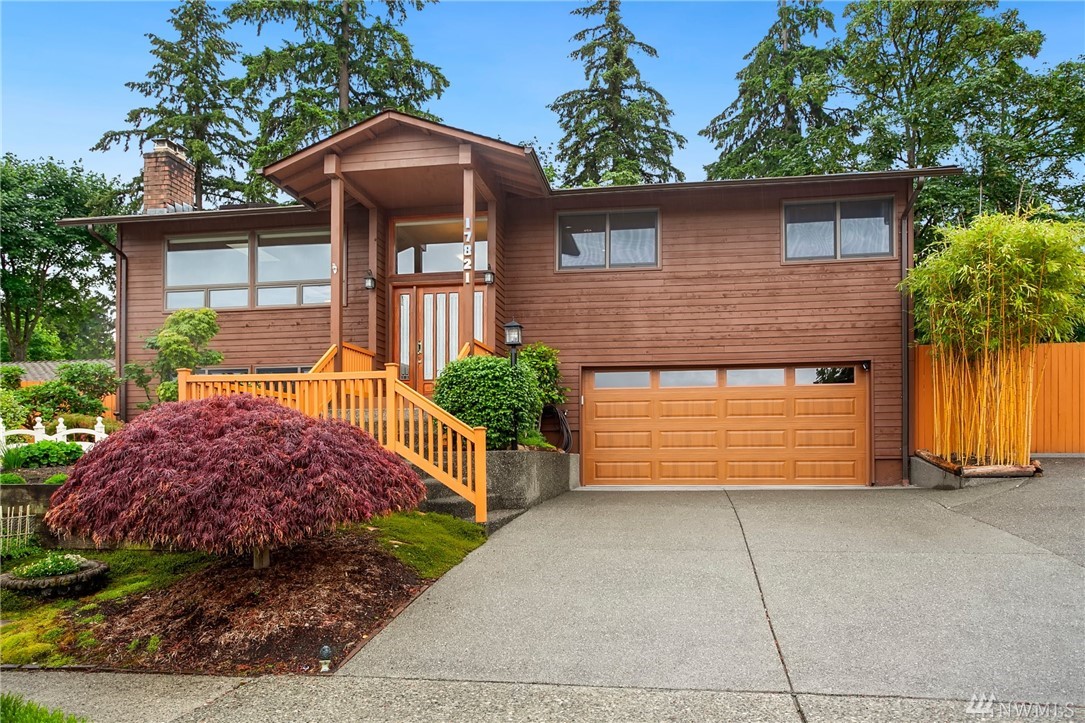 17821 NE 33rd St Redmond WA 98052