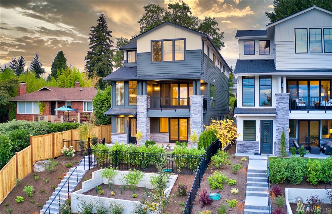6651 57th Ave NE Unit  Seattle WA 98115