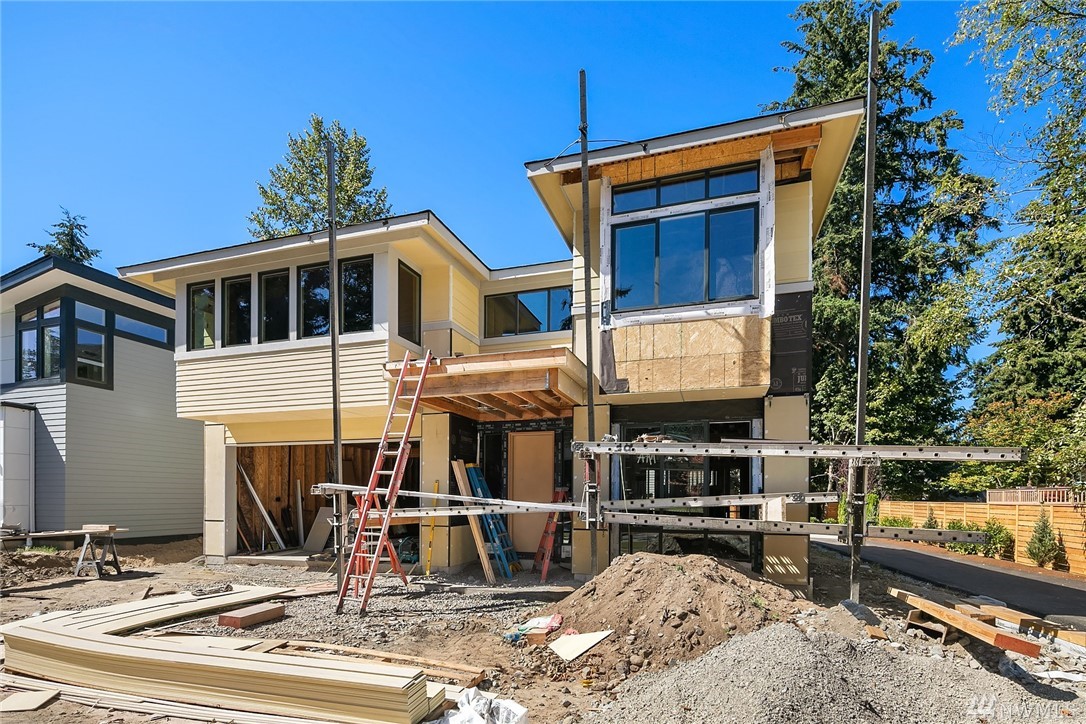 12627 80th Ave NE Kirkland WA 98034