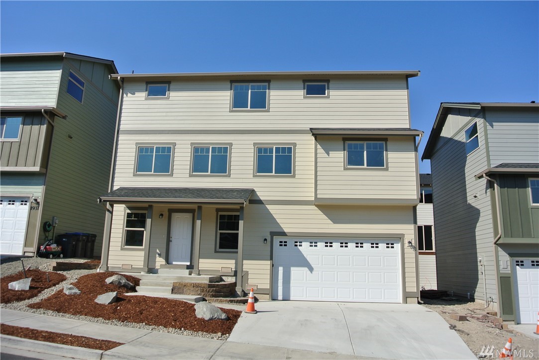 1927 Hardway Ln Unit  Bremerton WA 98312