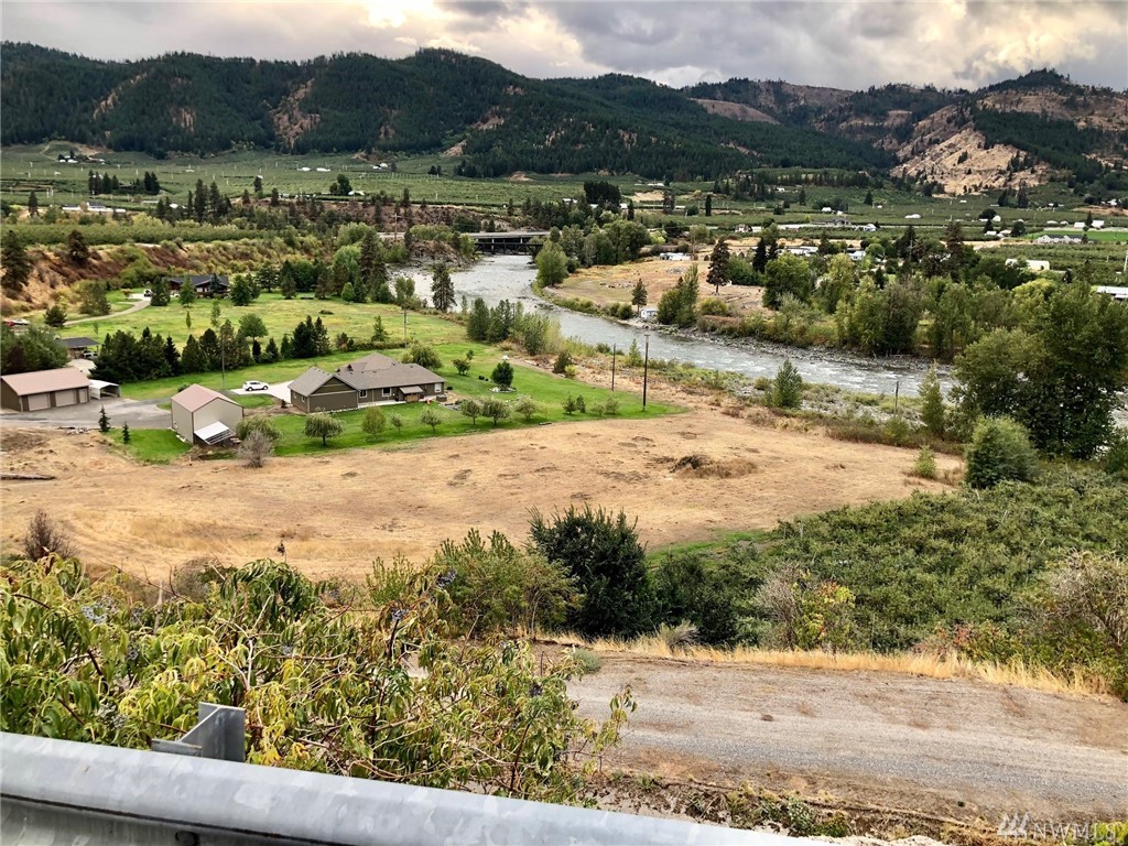 7885 N Dryden Rd Dryden WA 98821