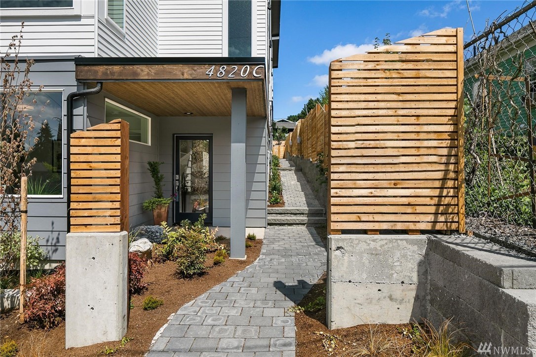 4820 S Holly St Unit B Unit B Seattle WA 98118