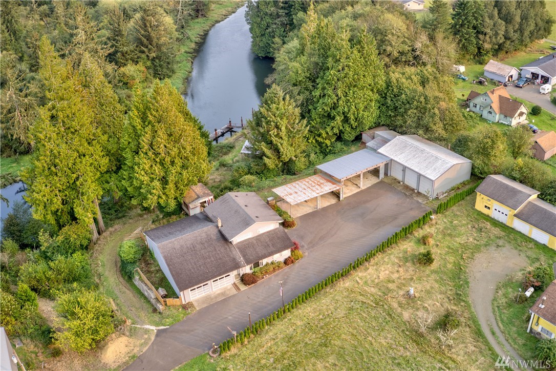 13 Raistakka Rd Rosburg WA 98643