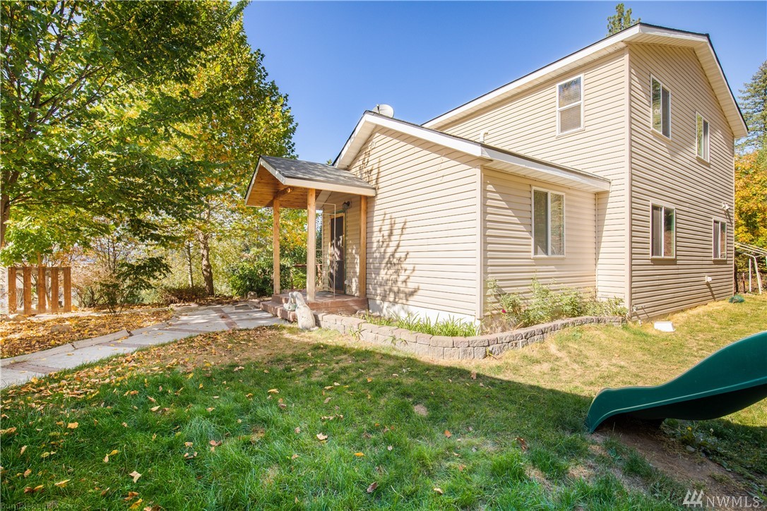 10702 N Mccoy Rd Newman Lake WA 99025