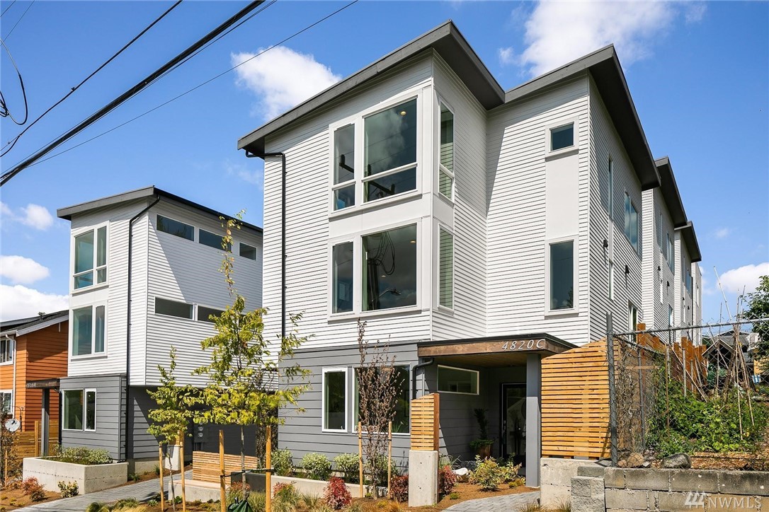 4820 S Holly St Unit A Unit A Seattle WA 98118
