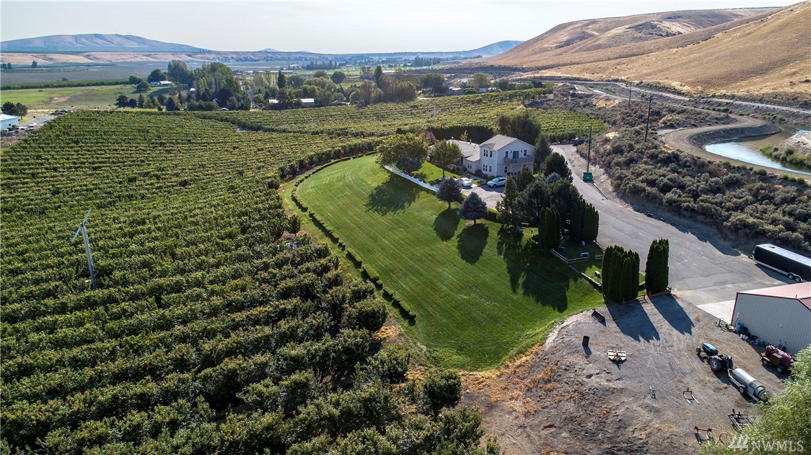 7320 N Canyon View NE Benton City WA 99320