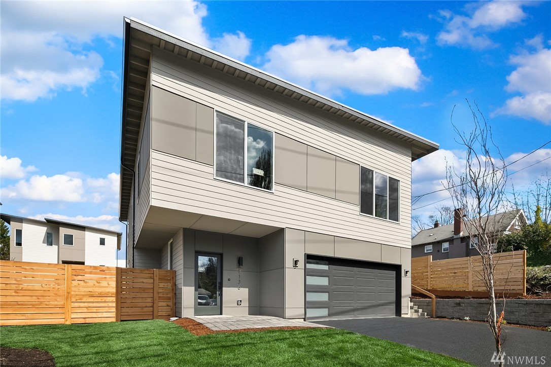 5136 S Creston St Unit  Seattle WA 98178