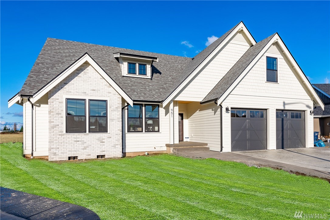 951 Rye Ct Lynden WA 98264