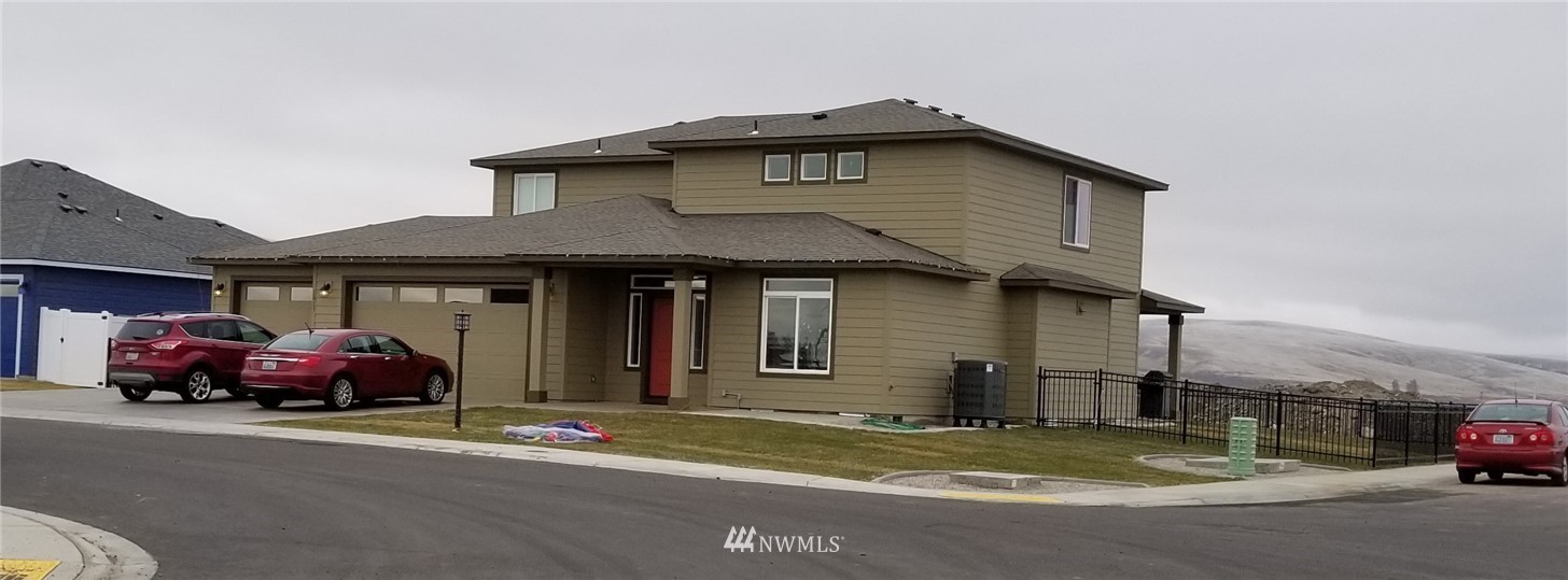 1013 8th Ave NE Unit  Ephrata WA 98823