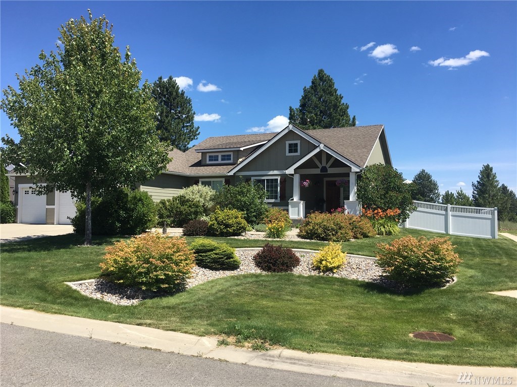 104 N Helstrom Deer Park WA 99006