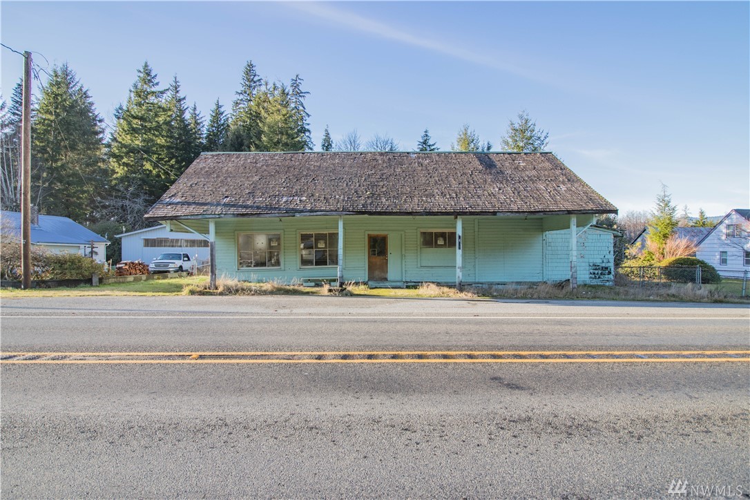 5479 US Highway 101 Neilton WA 98566