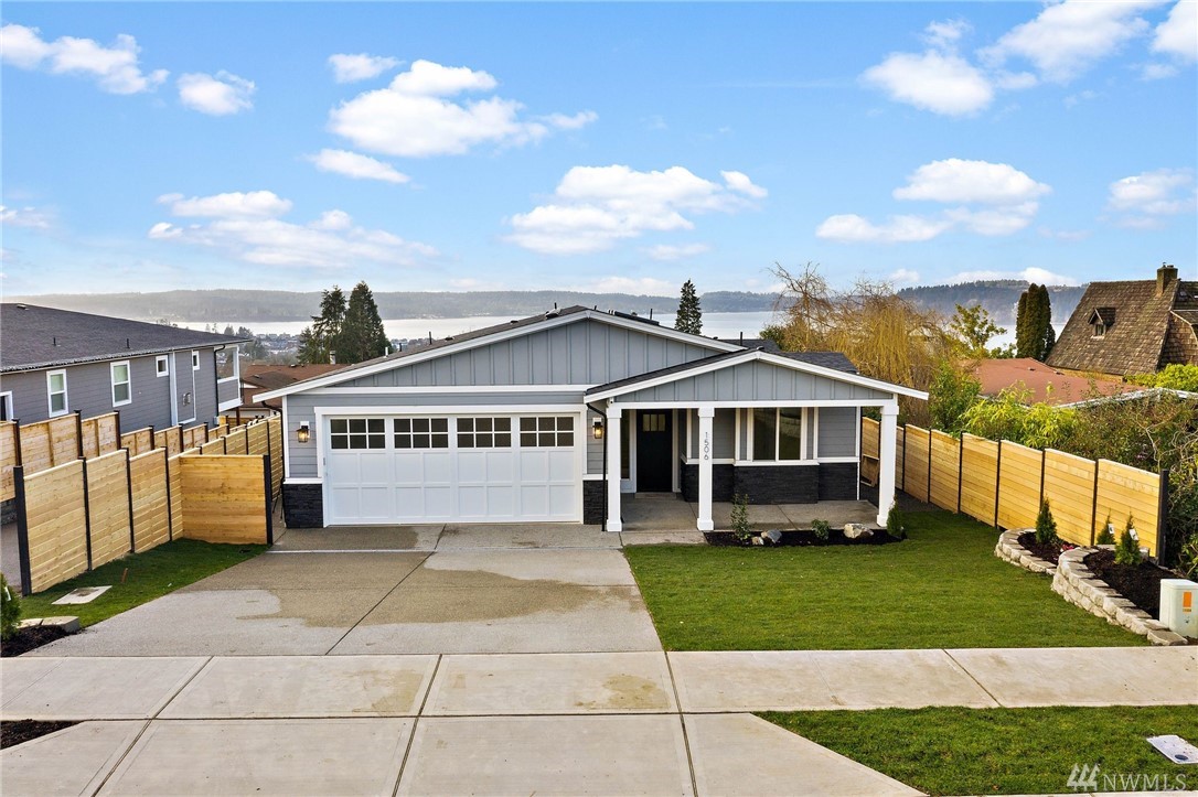 1506 S Mountain View Ave Tacoma WA 98465