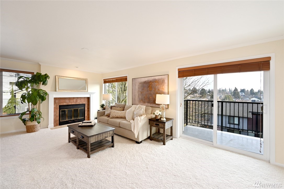 3890 Whitman Ave N Unit 303 Unit 303 Seattle WA 98103