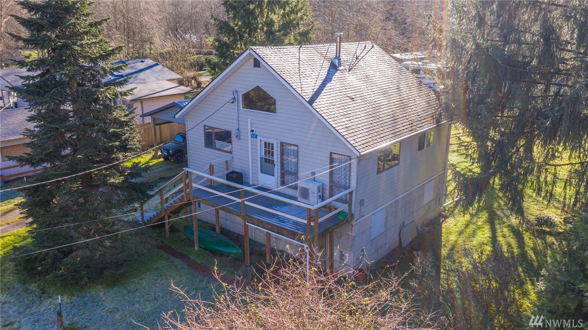 514 N Elm St Hamilton WA 98255