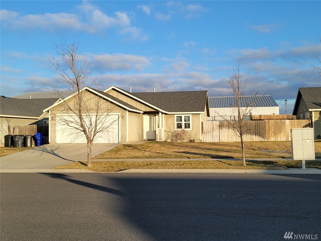 337 S Solar St Airway Heights WA 99001