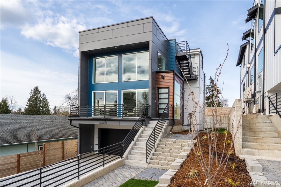 4726 S Juneau St Unit  Seattle WA 98118