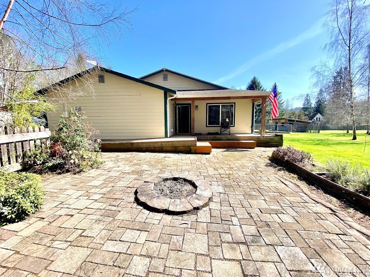 3522 W State Route 4 Grays River WA 98621