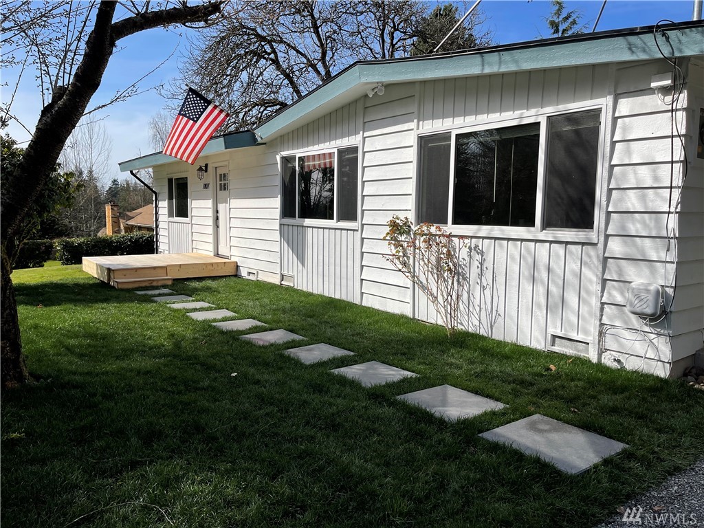 7807 176th SE Clearview WA 98296