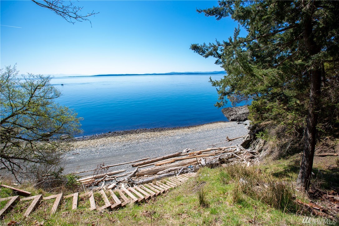 207 Madrone Ln Unit  Stuart Island WA 98250