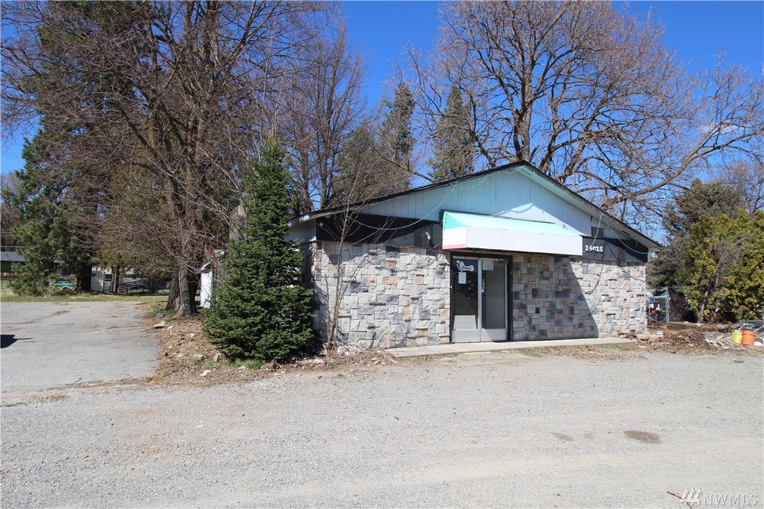 24925 E Trent Ave Newman Lake WA 99025