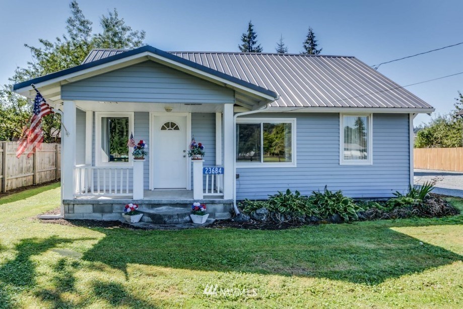 23684 Old Day Creek Rd Unit  Clear Lake WA 98284