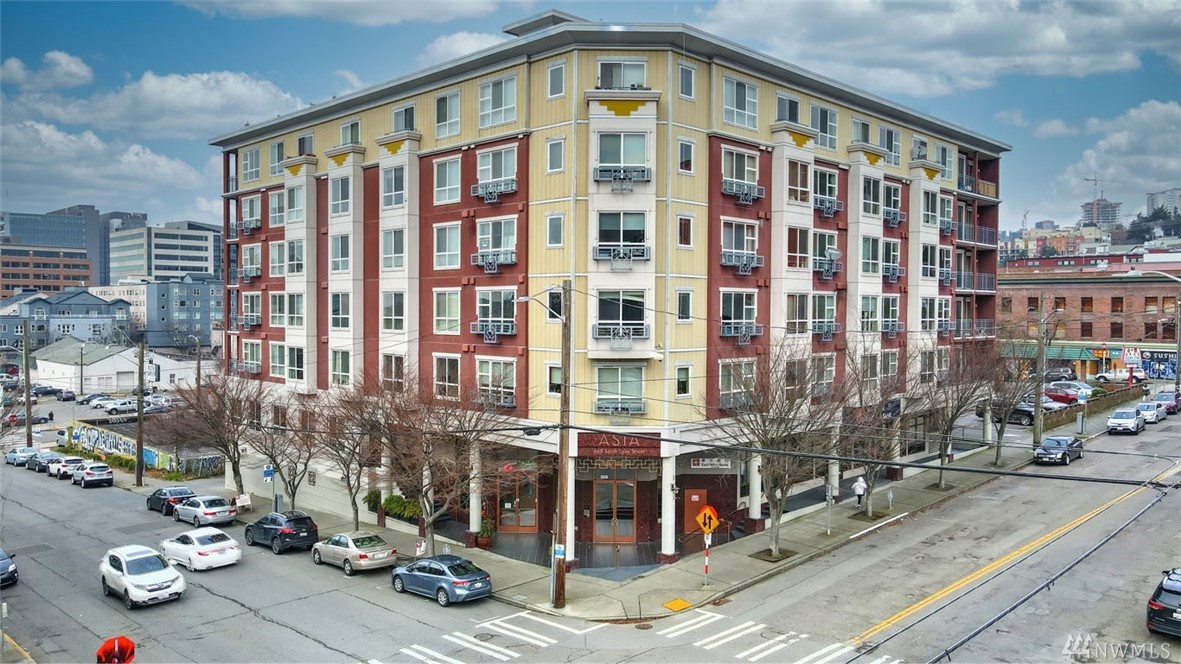 668 S Lane St Unit 612 Unit 612 Seattle WA 98104