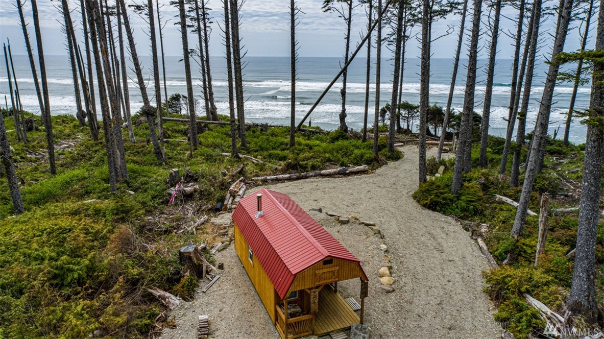 9999 Cape Elizabeth Rd Quinault WA 98331