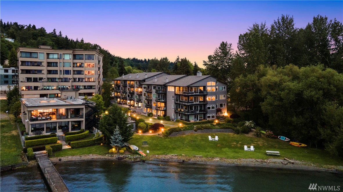 9201 NE Juanita Dr Unit 403 Unit 403 Kirkland WA 98034