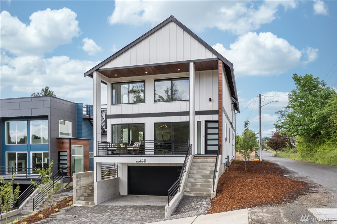 4730 S Juneau St Unit  Seattle WA 98118
