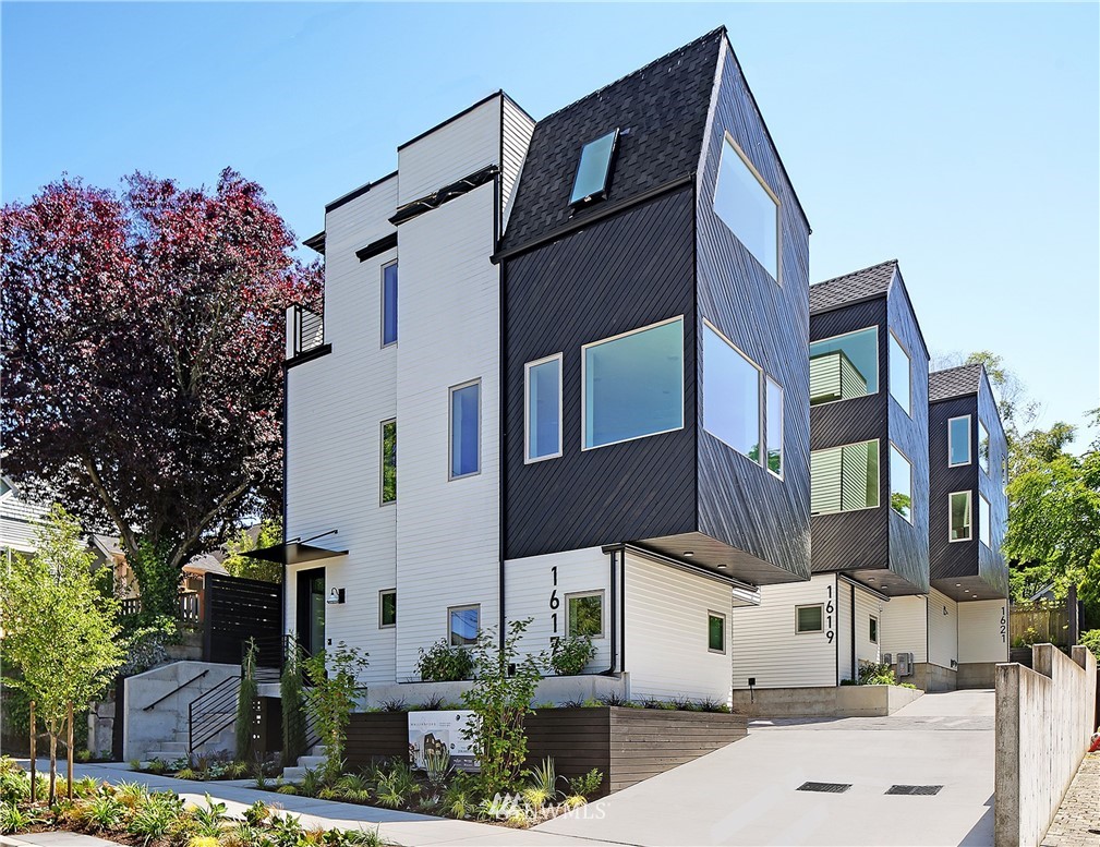 1621 N 48th St Seattle WA 98103