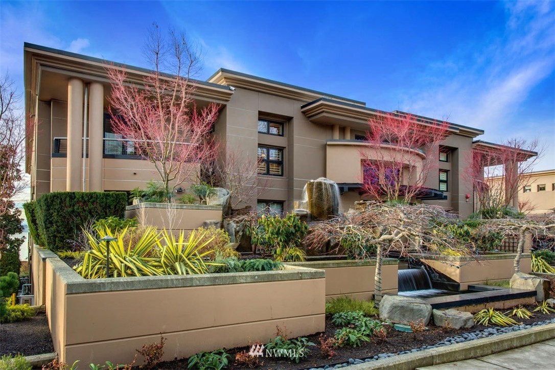 925 Lake St S Unit 302 Unit 302 Kirkland WA 98033