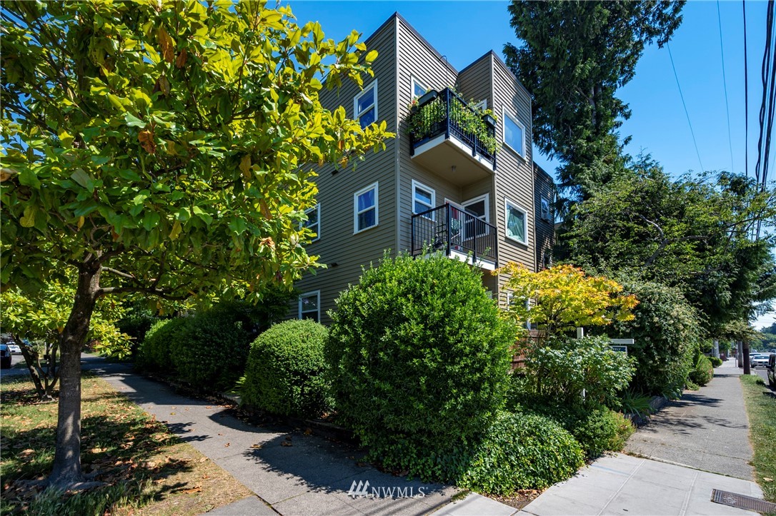 4530 Meridian Ave N Unit S10 Unit S10 Seattle WA 98103