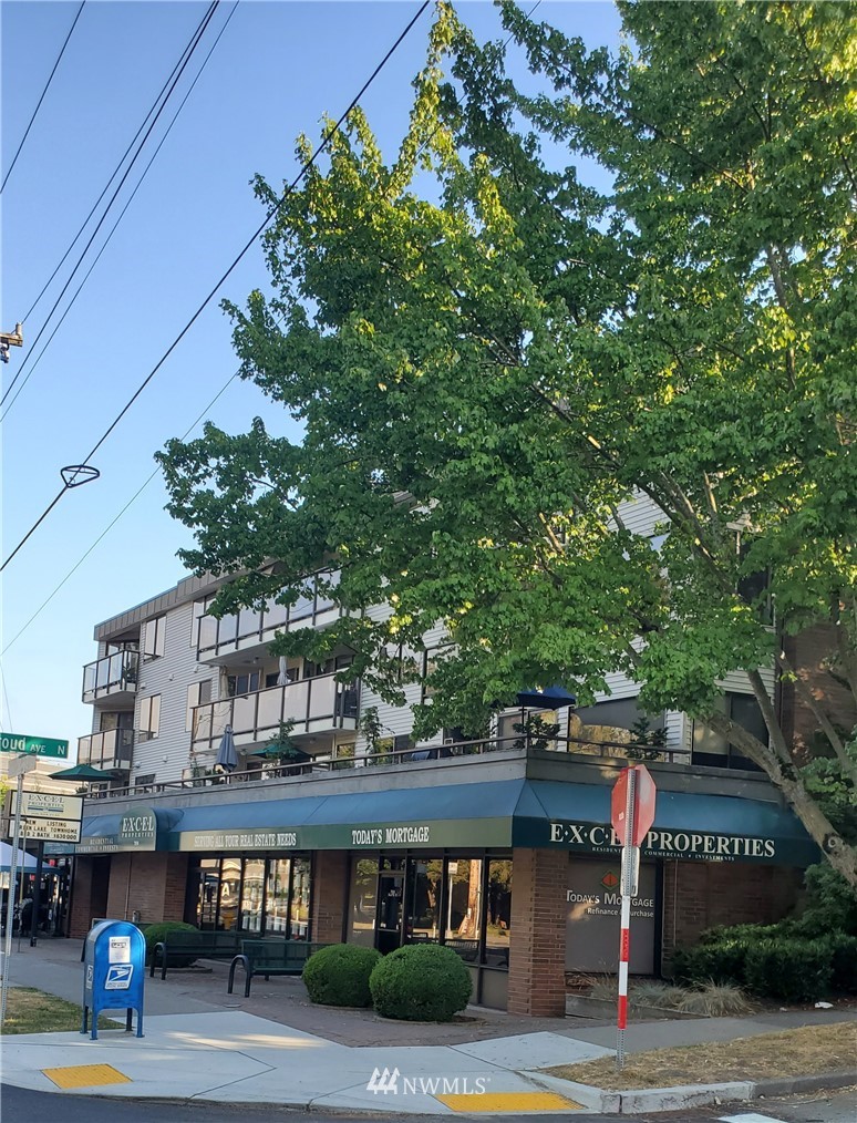7850 E Green Lake Dr N Unit 304 Unit 304 Seattle WA 98103