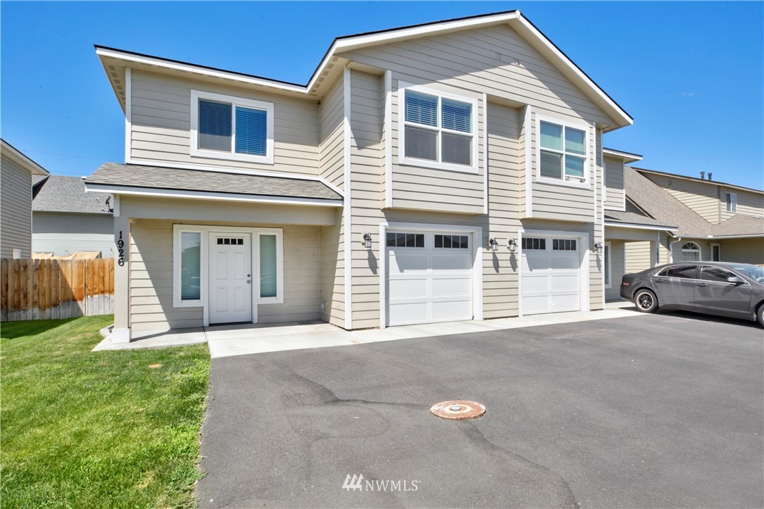 1926 Royal Palm Ave Union Gap WA 98903