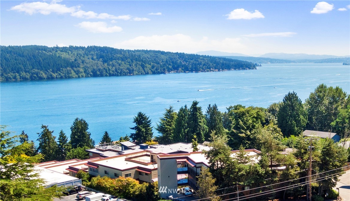 3820 NE 155th Pl Unit B1001 Unit B1001 Lake Forest Park WA 98155