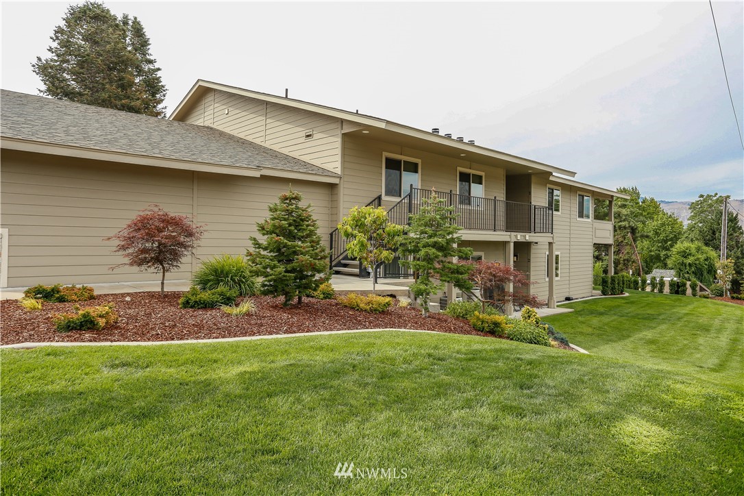 520 11th St NE Unit 1 Unit 1 East Wenatchee WA 98802