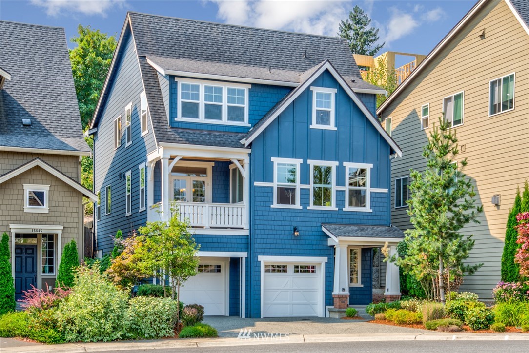 15837 SE 44th Ct Bellevue WA 98006