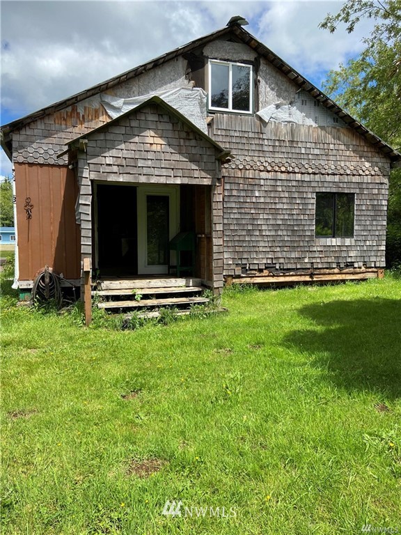 26 Burn Rd Humptulips WA 98552
