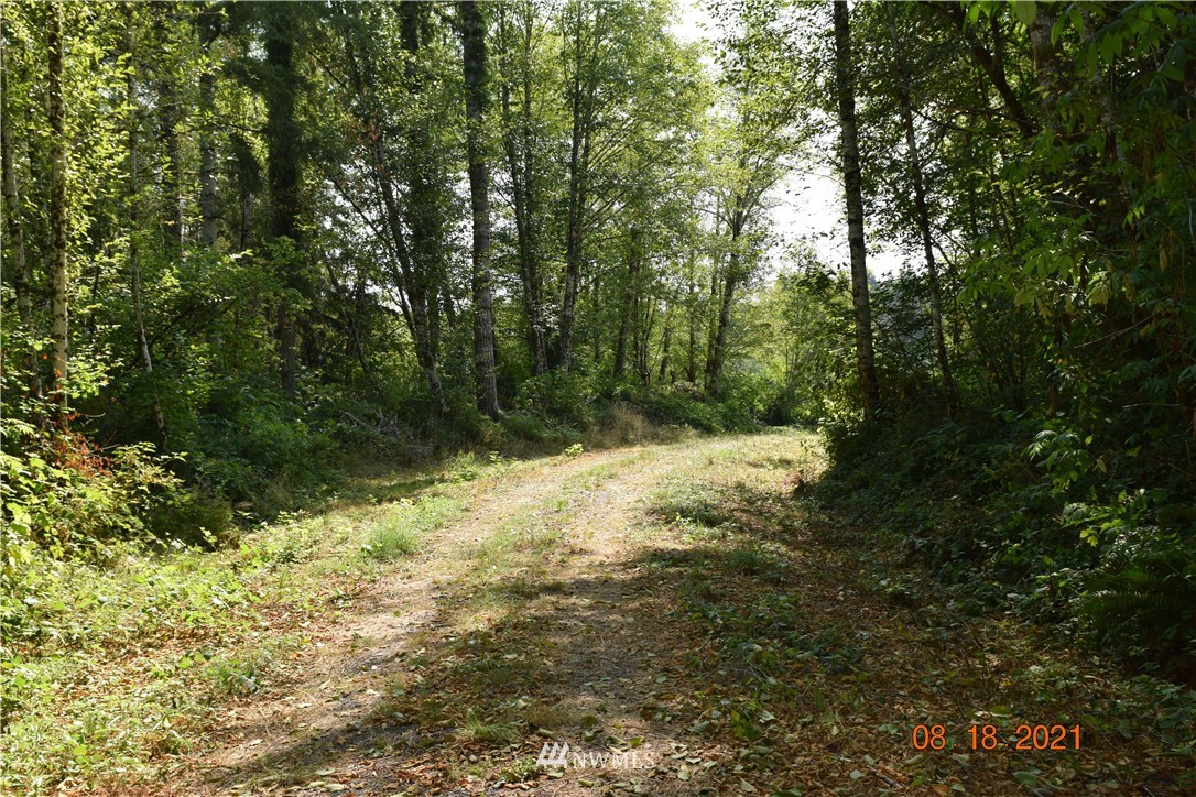 570 Elk Prairie Rd Unit  Lebam WA 98577