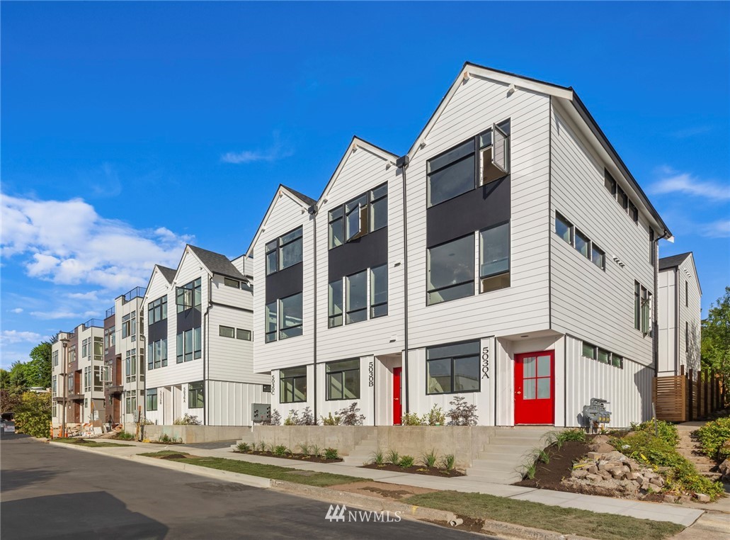 5034 Sand Point Pl NE Unit  Seattle WA 98105
