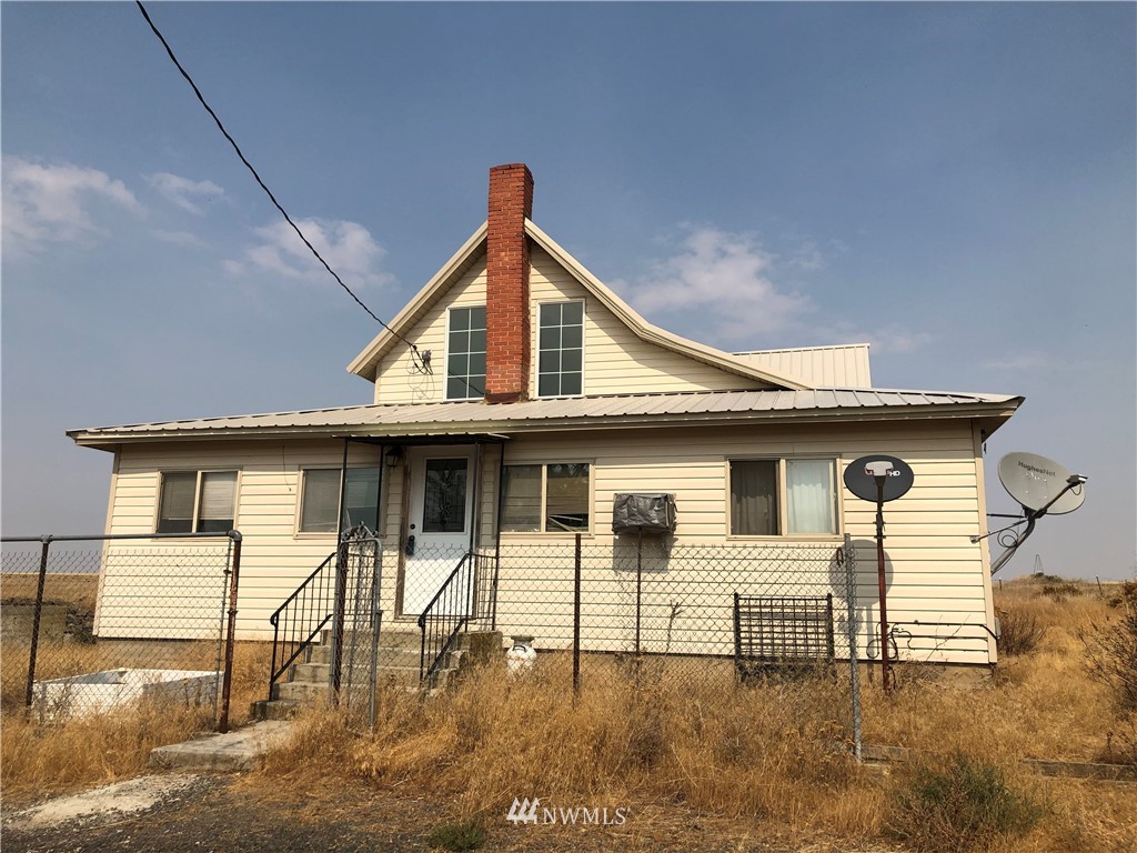 11307 Duck Lake Lamona Rd N Harrington WA 99134
